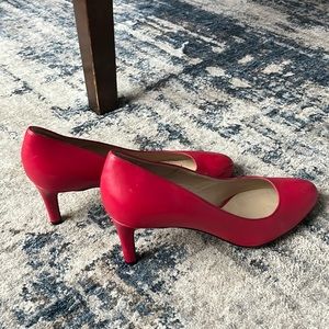 Vintage Hobbs London red heel